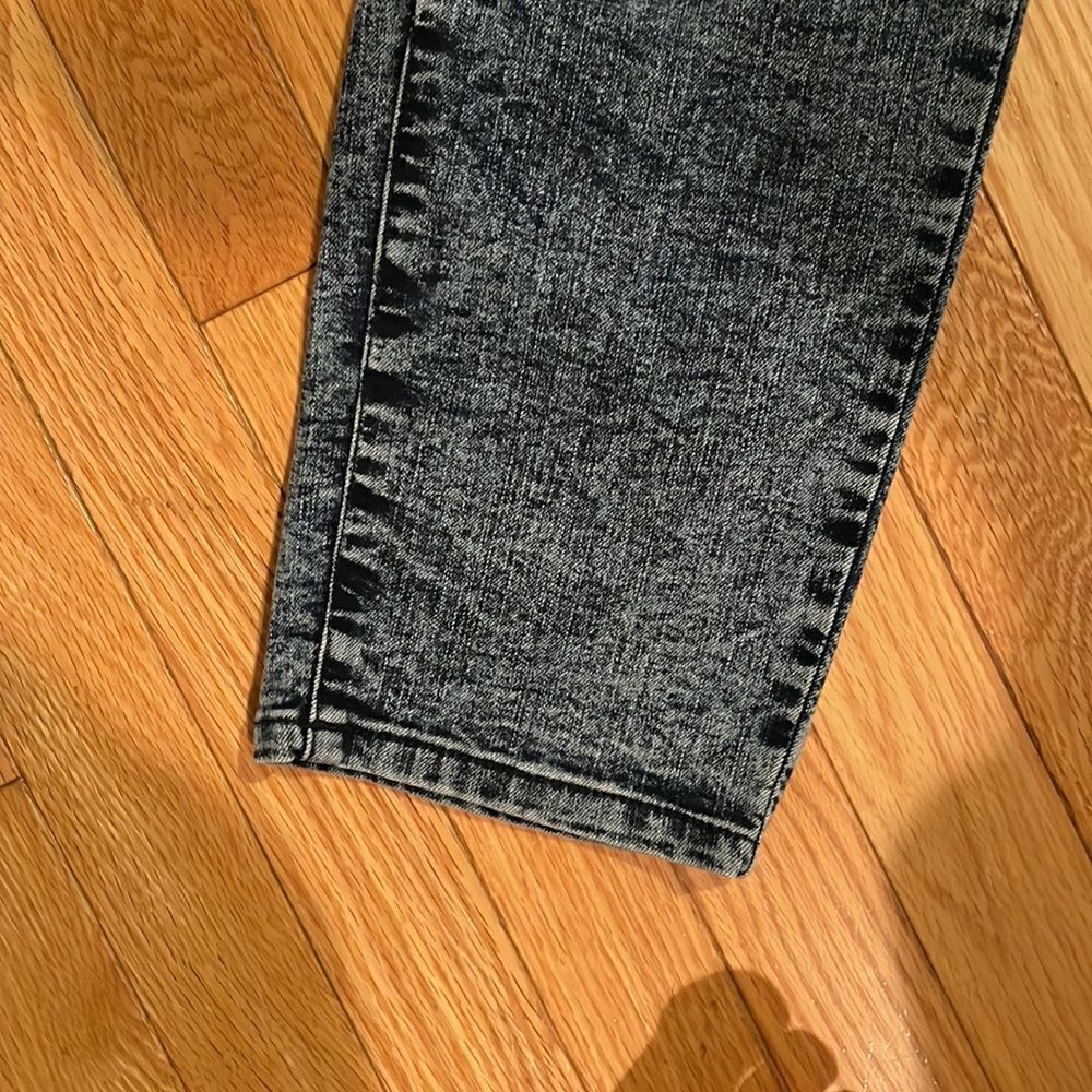 Torrid Acid wash denim jeans - Picture 6 of 9